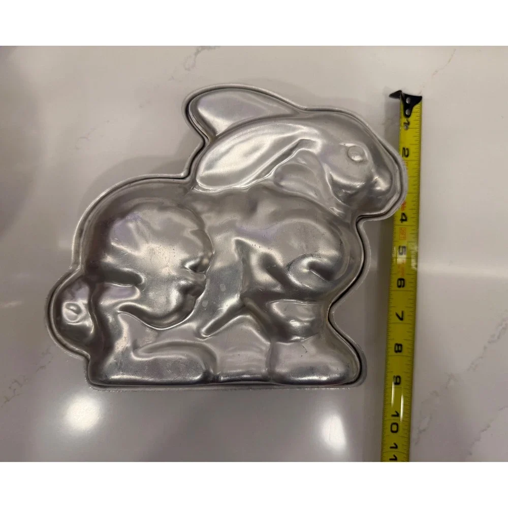 Bunny Cake Pan 3D Rabbit Aluminum Silver Easter Spring Vtg